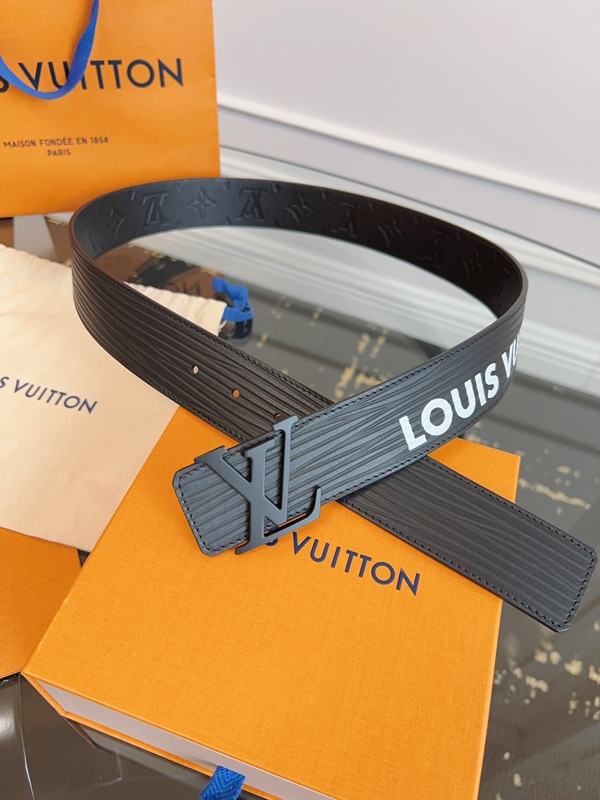 ルイヴィトンベルト側面デザイン